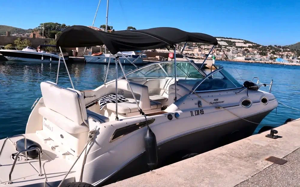 slider 1 Sea Ray 255 Sundancer
