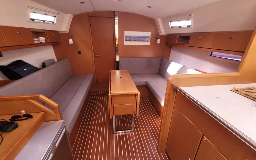 slider 17 Bavaria 36 cruiser Avantgarde