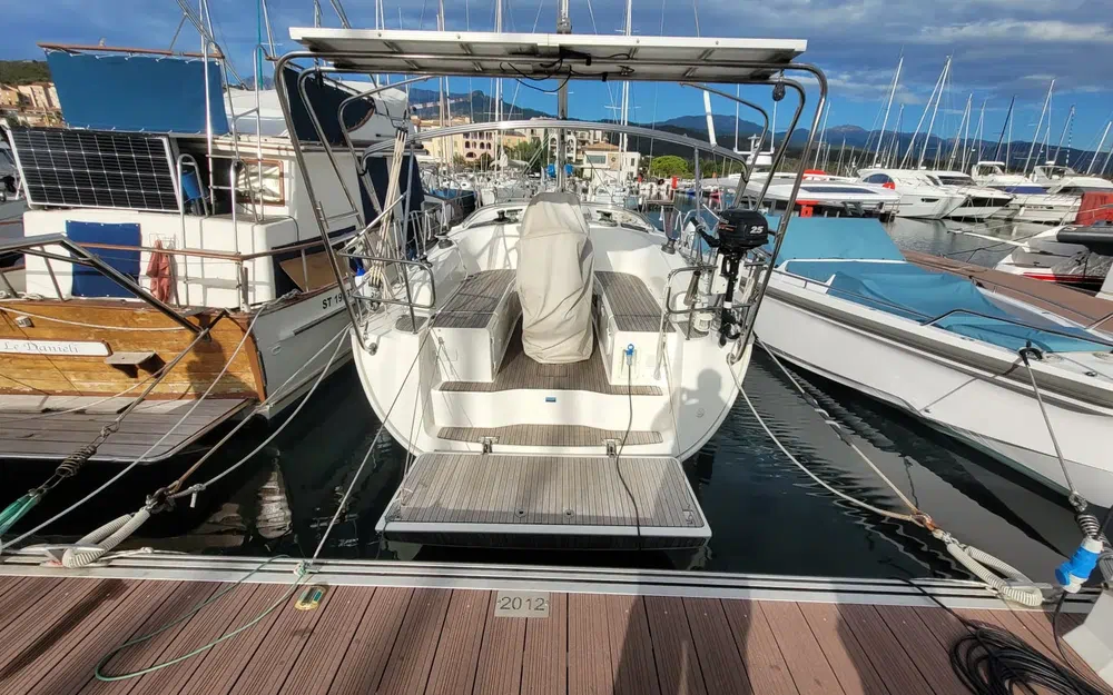 slider 3 Bavaria 36 cruiser Avantgarde