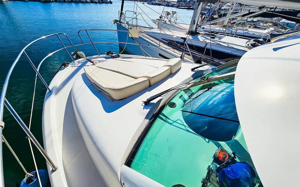 slider 9 Jeanneau Prestige 32 Fly