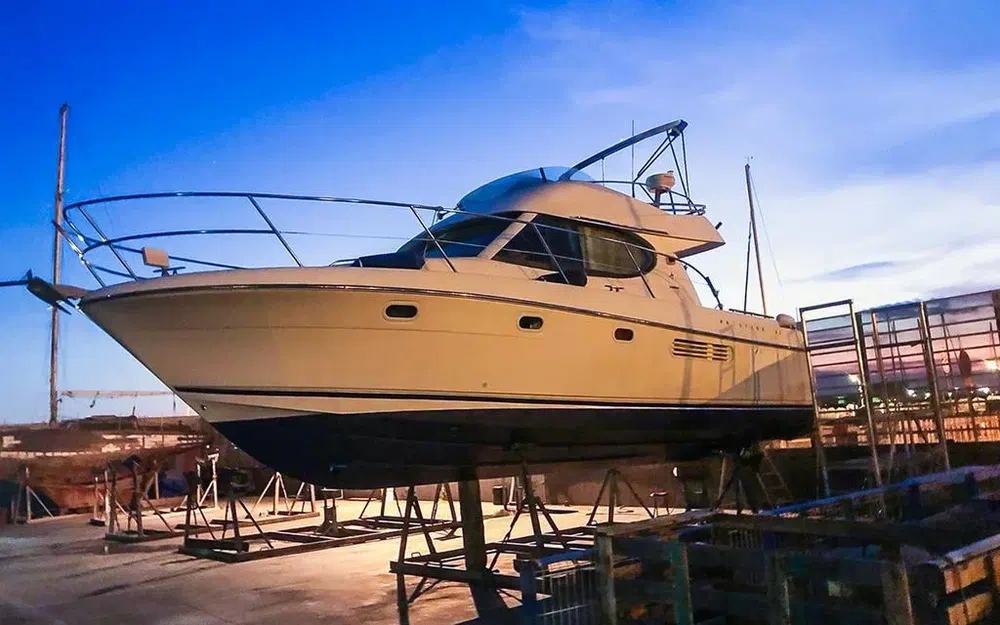 slider 21 Jeanneau Prestige 32 Fly