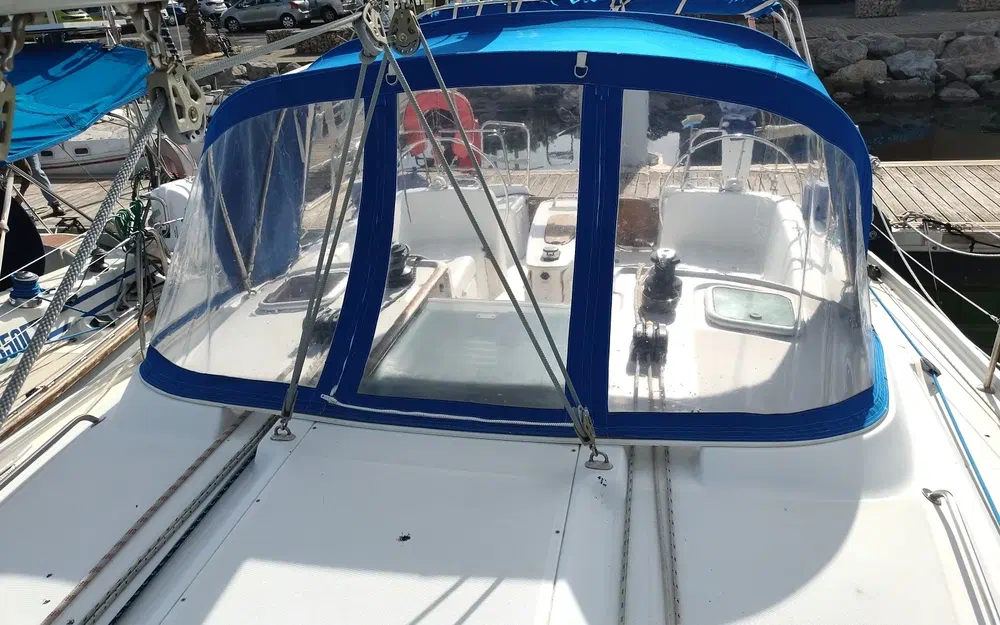 slider 16 Beneteau Cyclades 39.3
