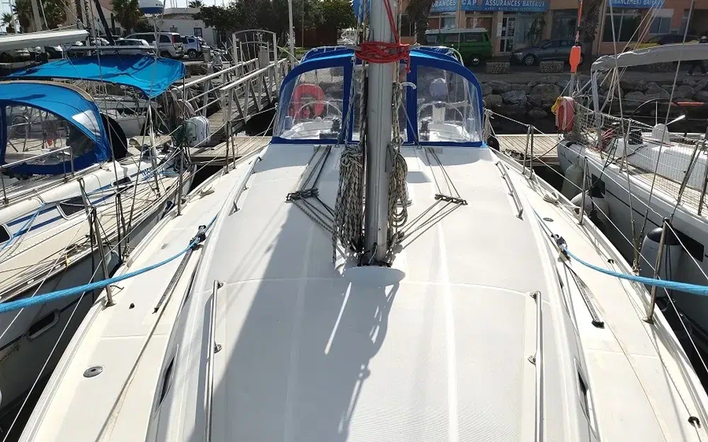 slider 18 Beneteau Cyclades 39.3