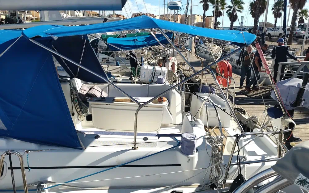 slider 24 Beneteau Cyclades 39.3