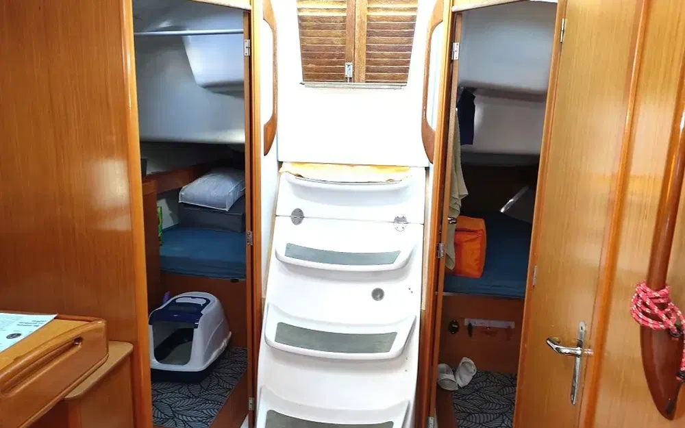 slider 37 Beneteau Cyclades 39.3
