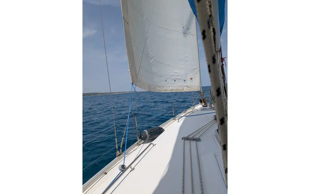 slider 63 Beneteau Cyclades 39.3