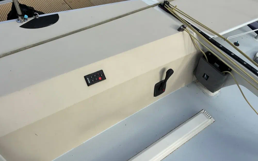 slider 12 Marsaudon Composites MC 34