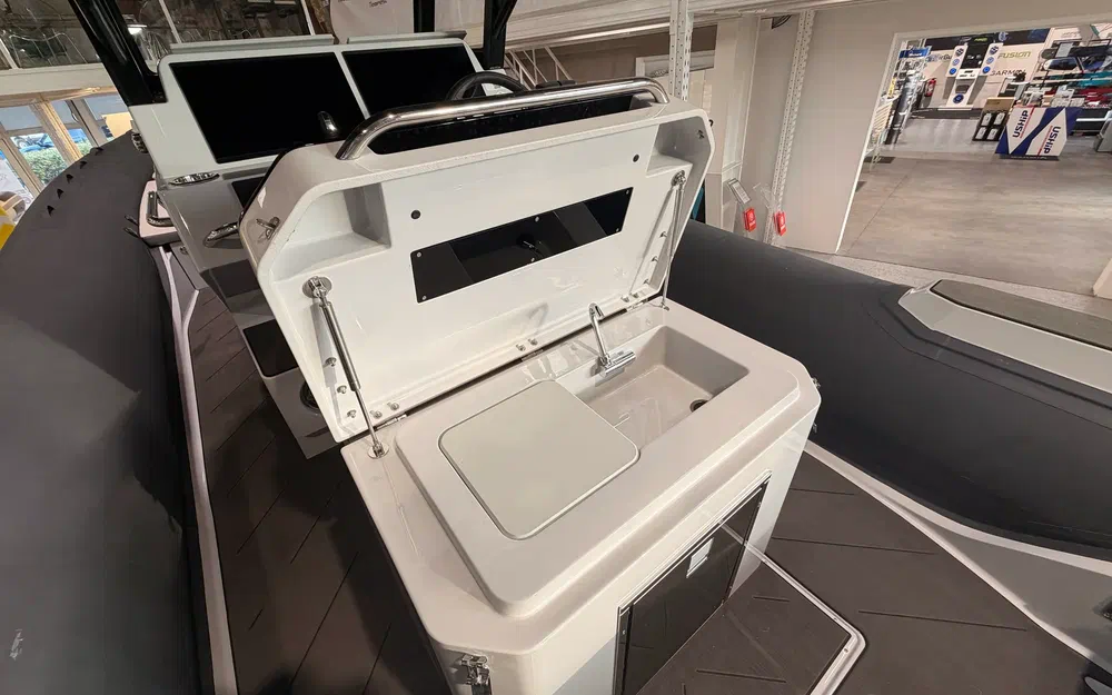 slider 11 Capelli 900 CHASE