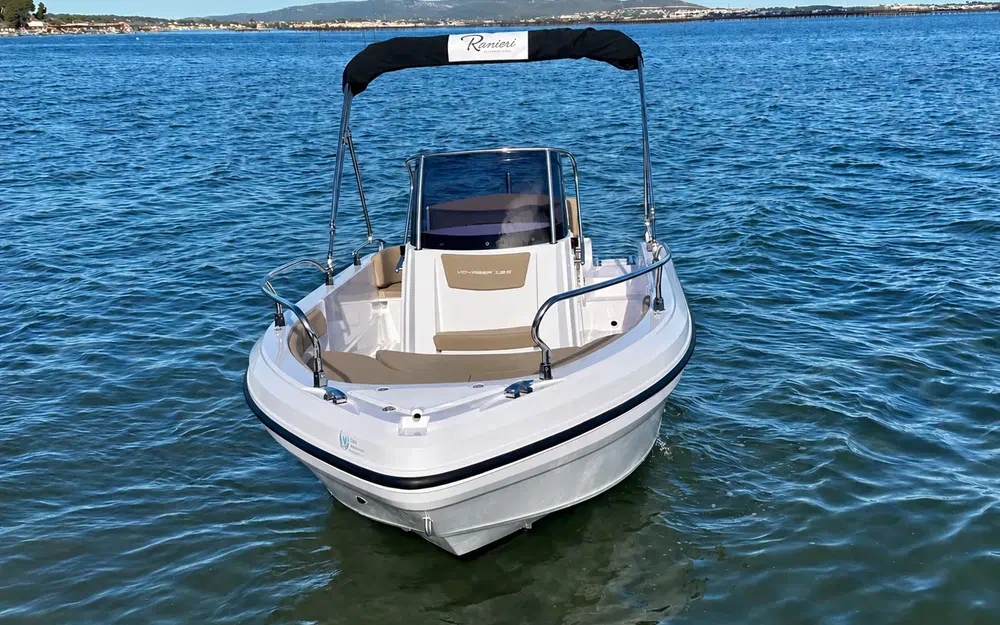 slider 2 Ranieri Voyager 19 S