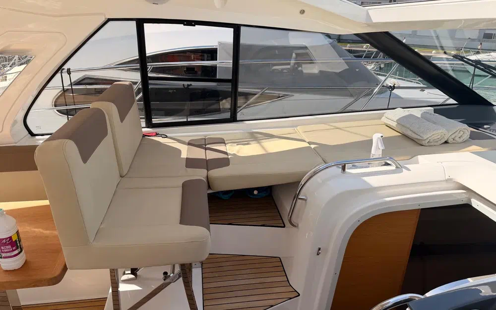 slider 5 Bavaria 400 Hard Top