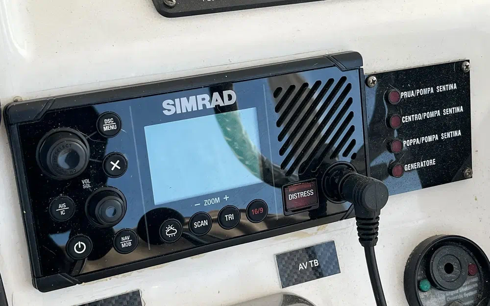 slider 14 Luhrs 36 Convertible