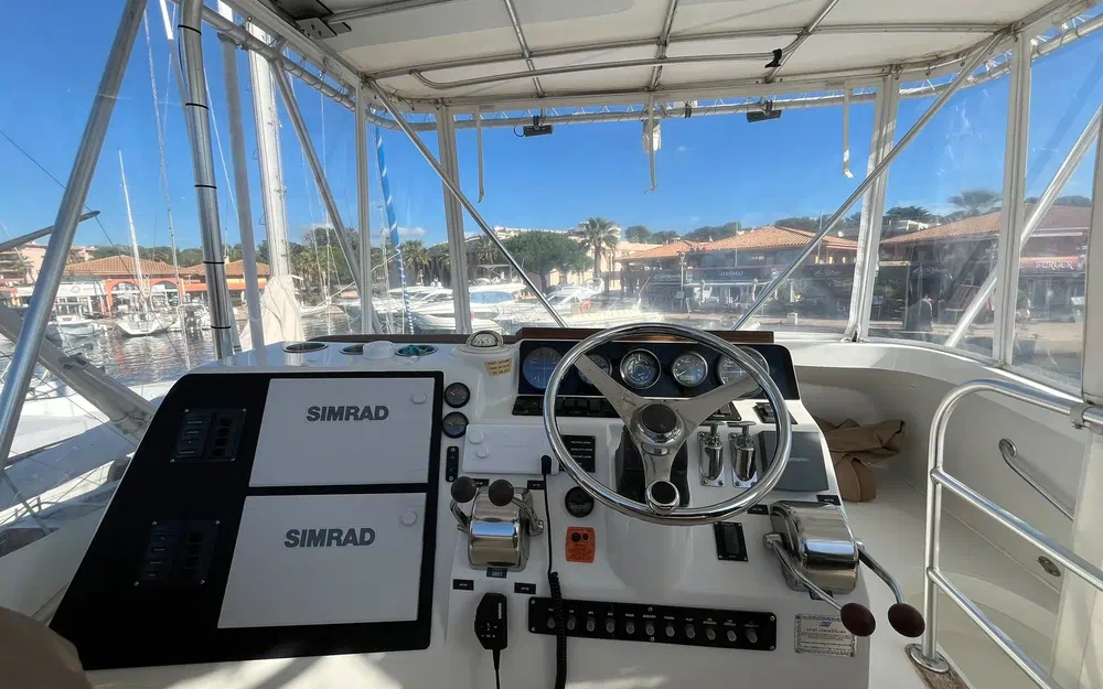 slider 17 Luhrs 36 Convertible