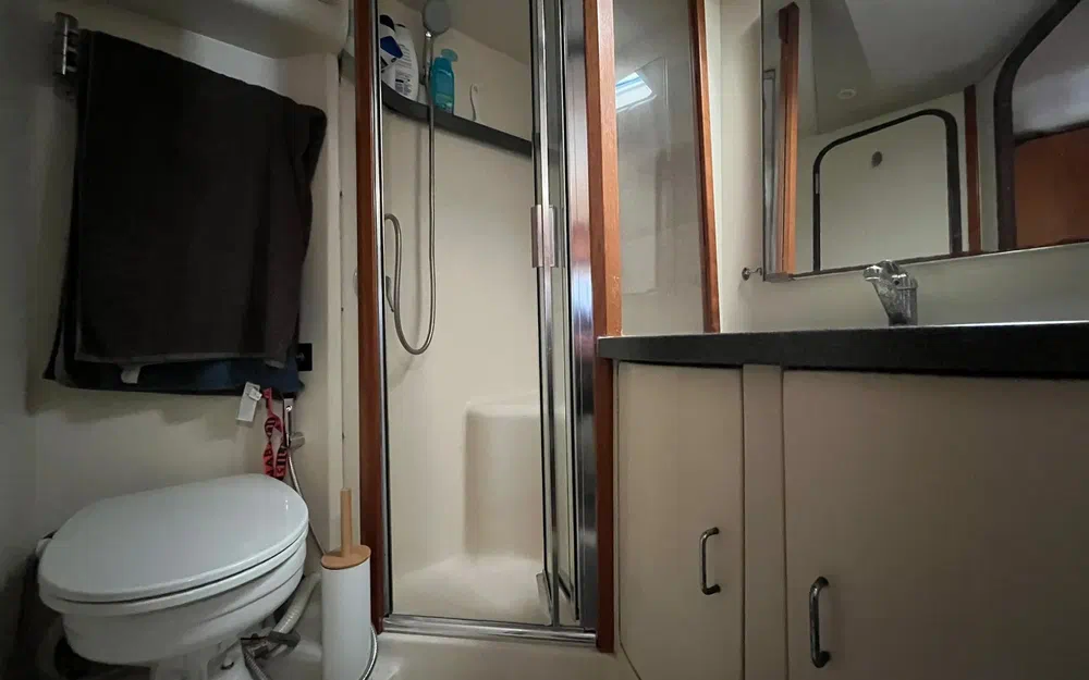slider 23 Luhrs 36 Convertible