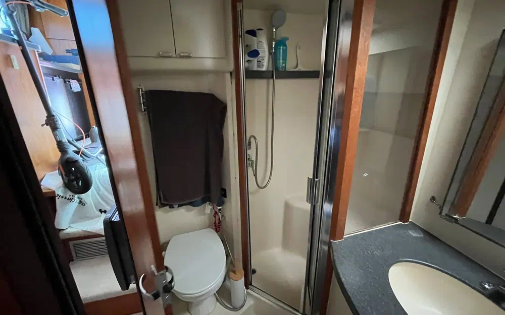 slider 24 Luhrs 36 Convertible