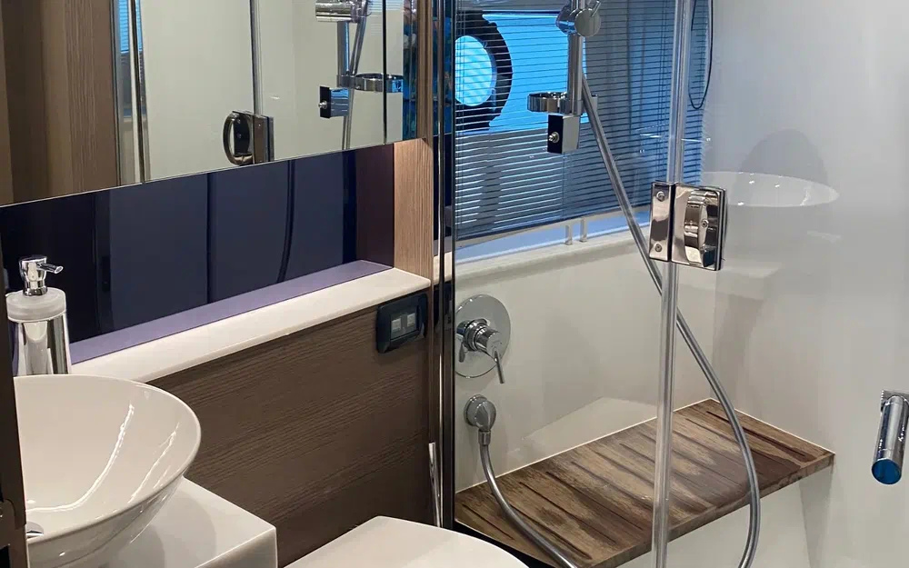 slider 19 Princess V40