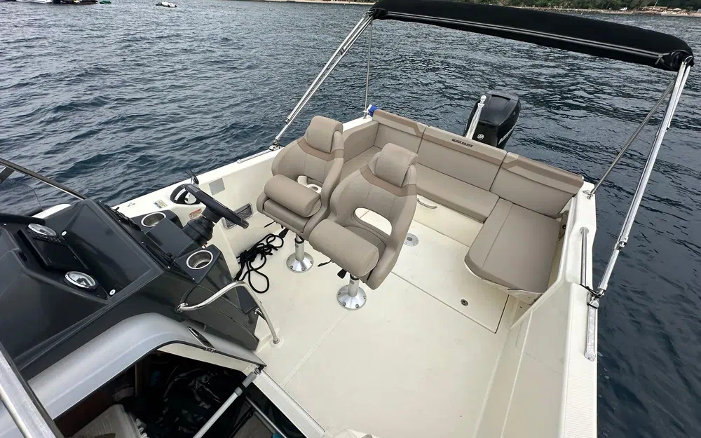 slider 10 Quicksilver Activ 755 Sundeck