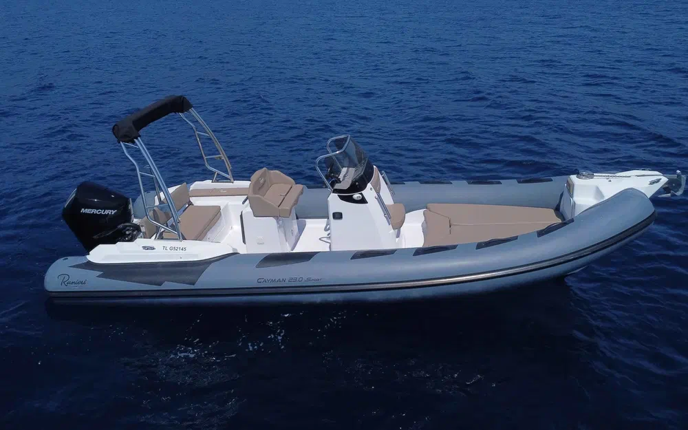 slider 1 Ranieri Cayman 23 Sport