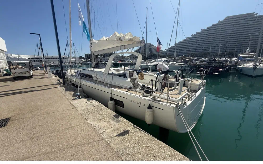 slider 5 Beneteau Oceanis 51.1