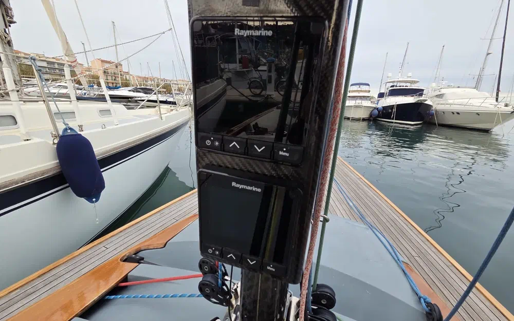 slider 18 Tofinou 9.5