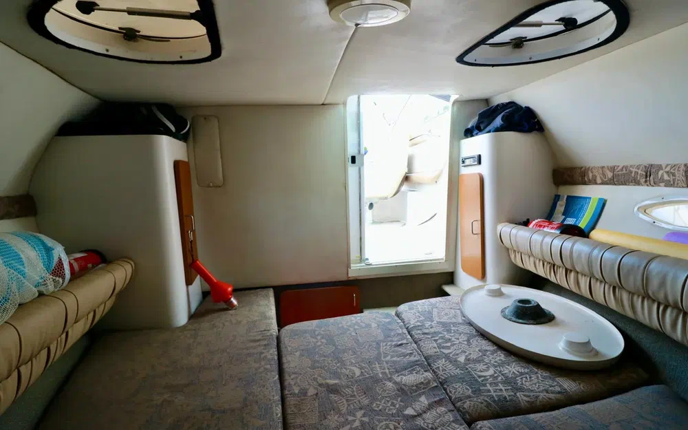 slider 15 Chris Craft 245 Cuddy Cabin