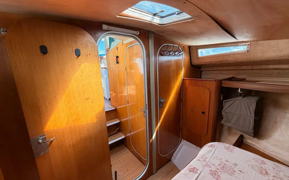 slider 15 Beneteau Antares 860