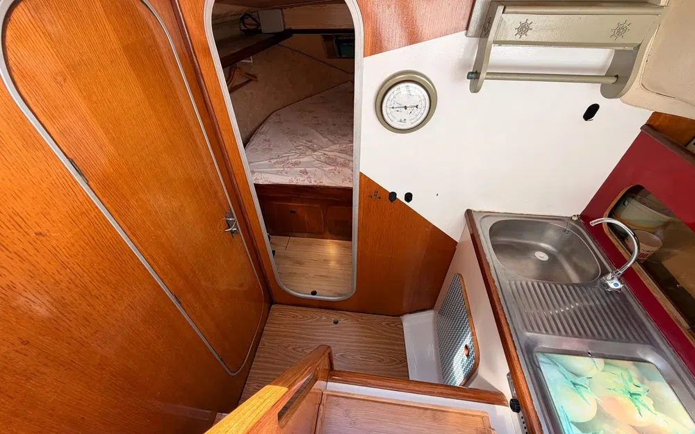 slider 42 Beneteau Antares 860