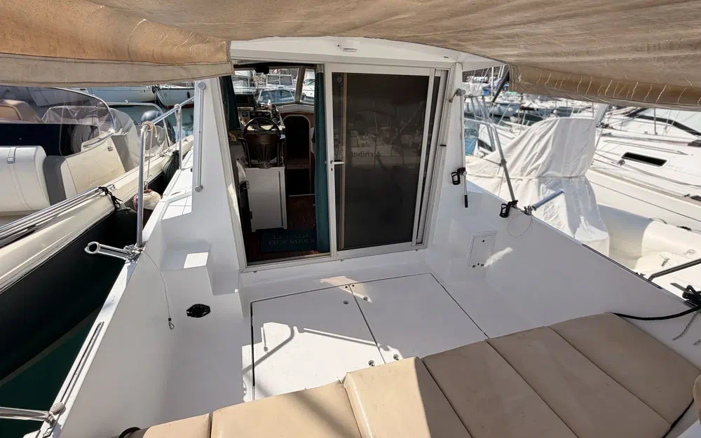 slider 6 Beneteau Antares 860