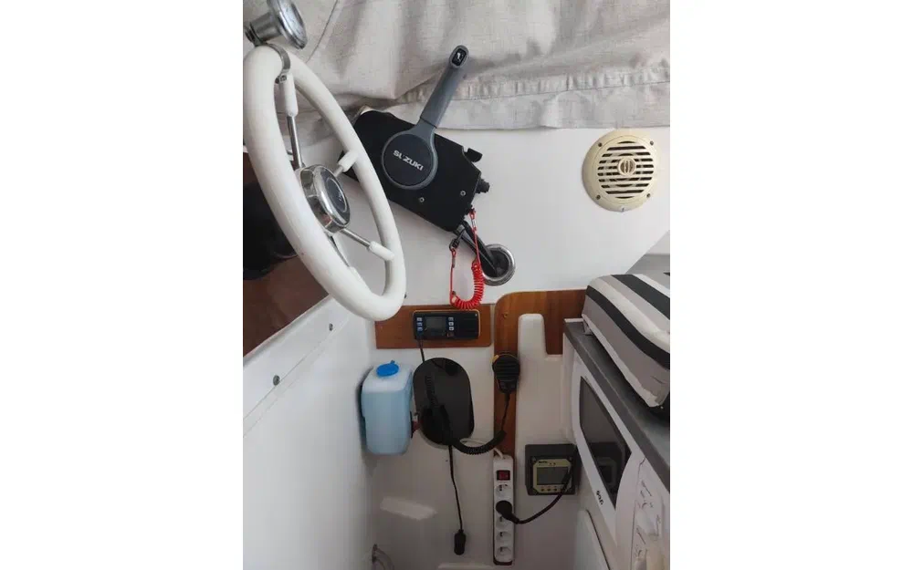 slider 11 Selection Boats Aqualine 605
