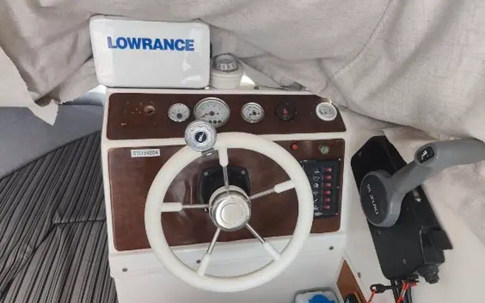 slider 12 Selection Boats Aqualine 605