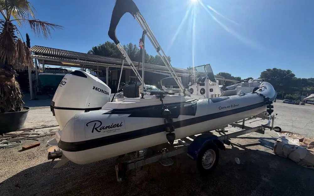 slider 19 Ranieri Cayman 21 Sport