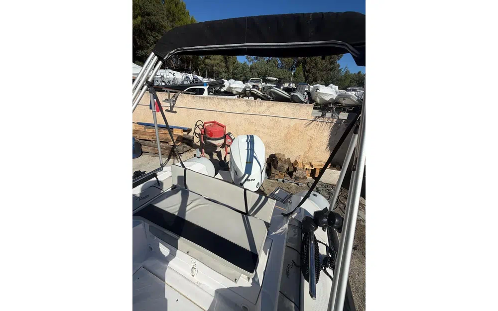 slider 8 Ranieri Cayman 21 Sport