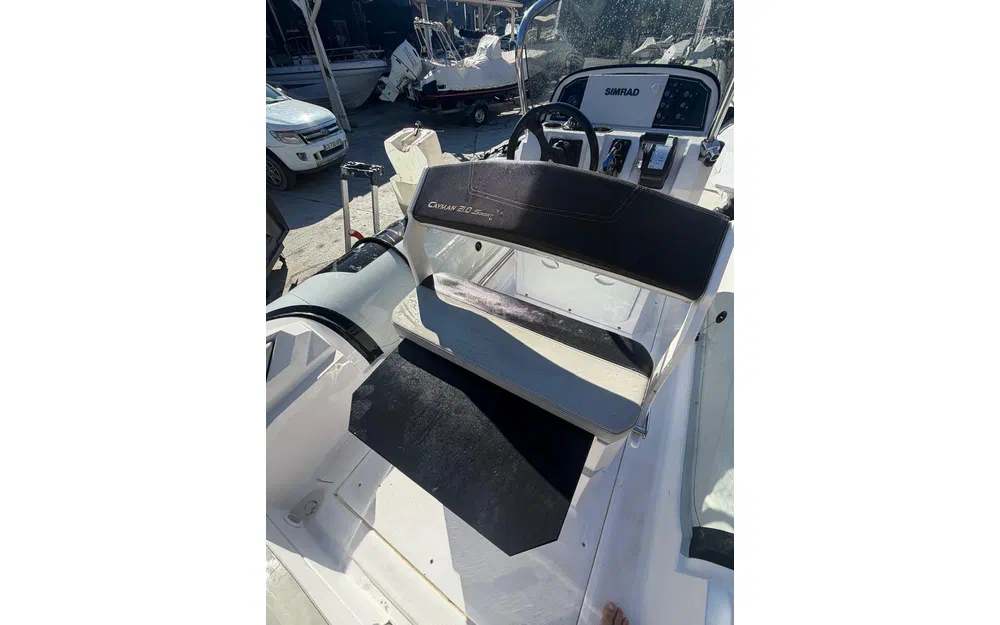 slider 9 Ranieri Cayman 21 Sport