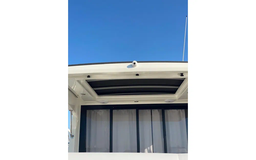 slider 10 Beneteau Antares 11