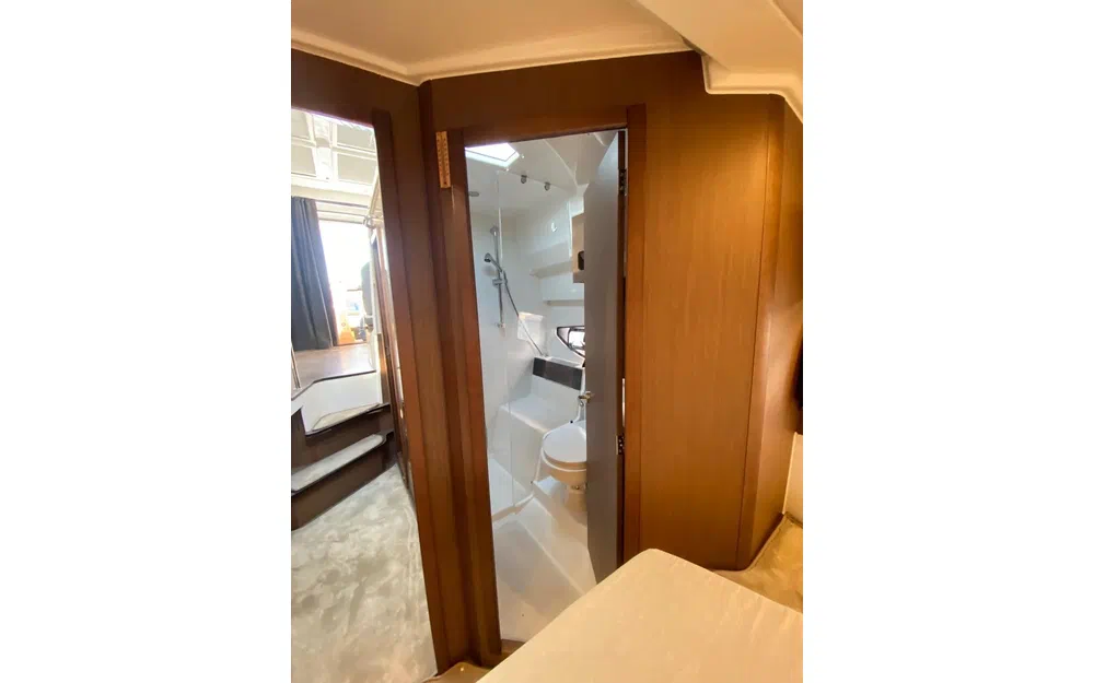 slider 26 Beneteau Antares 11