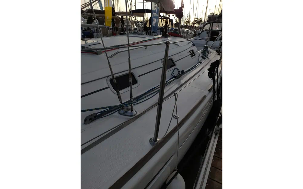 slider 4 Beneteau First 31.7