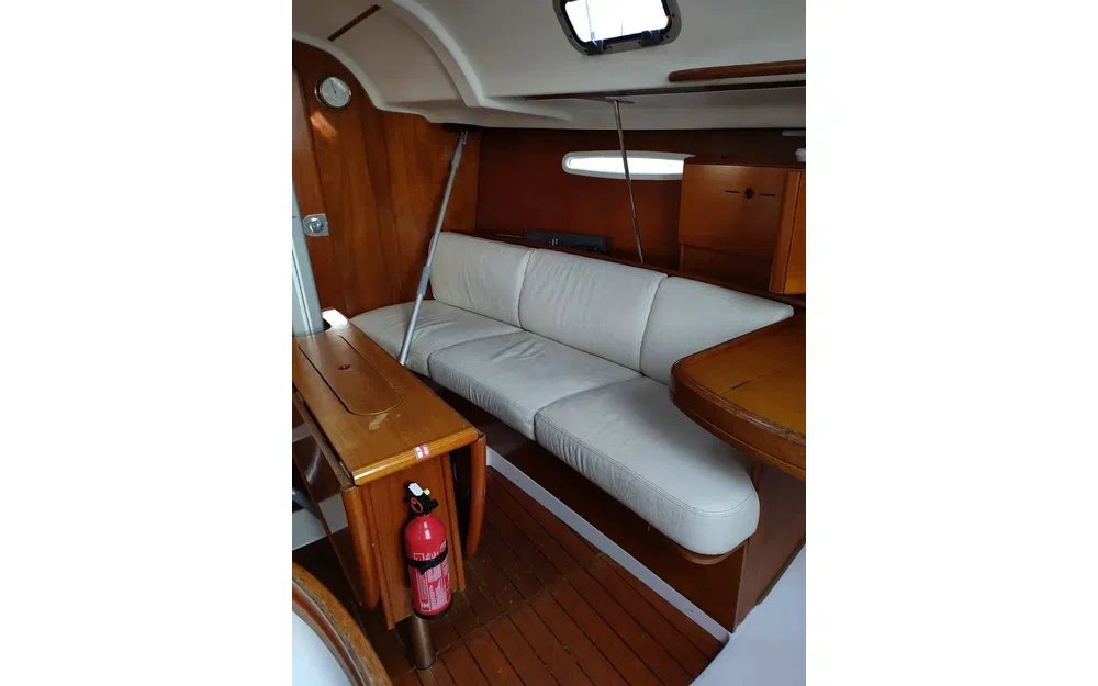 slider 7 Beneteau First 31.7