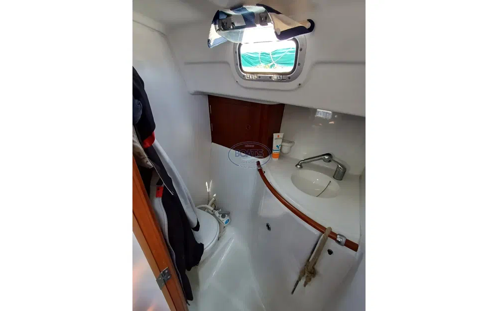 slider 4 Beneteau Ombrine 800