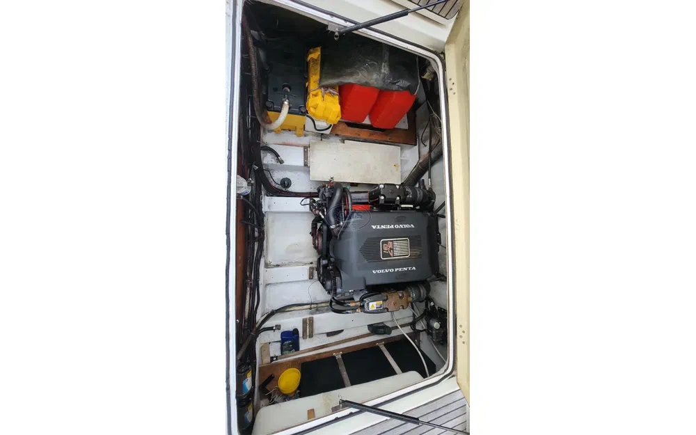 slider 5 Beneteau Ombrine 800