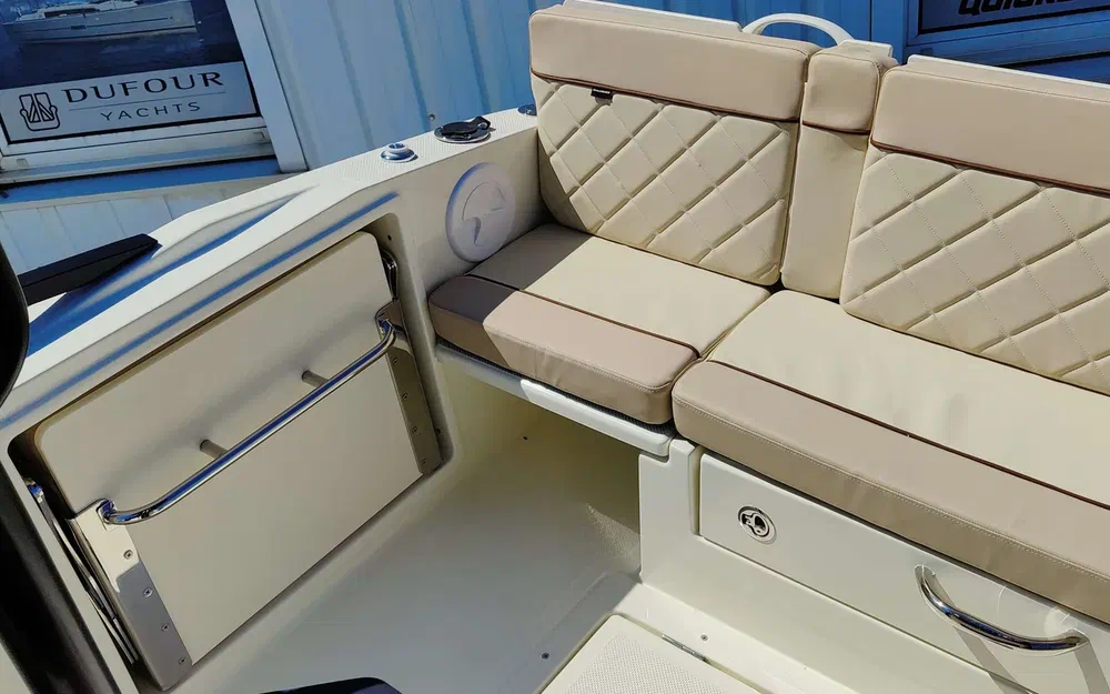 slider 12 Quicksilver 805 Open
