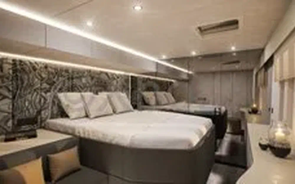slider 10 Sunreef Yachts Sunreef