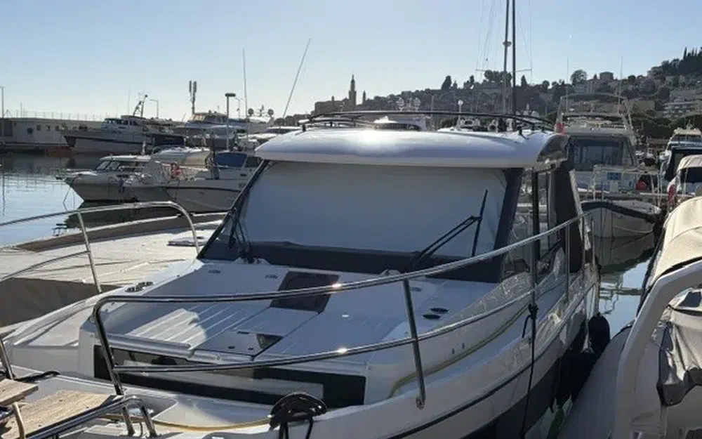 slider 1 Jeanneau Merry Fisher 895 série 2