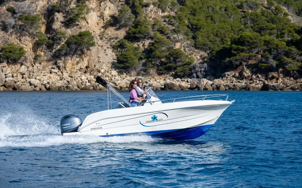 slider 0 Pacific Craft 545 Open