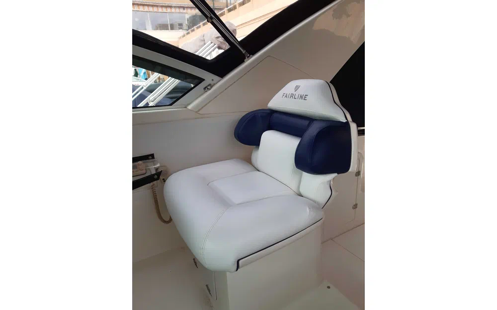 slider 7 Fairline Targa 28