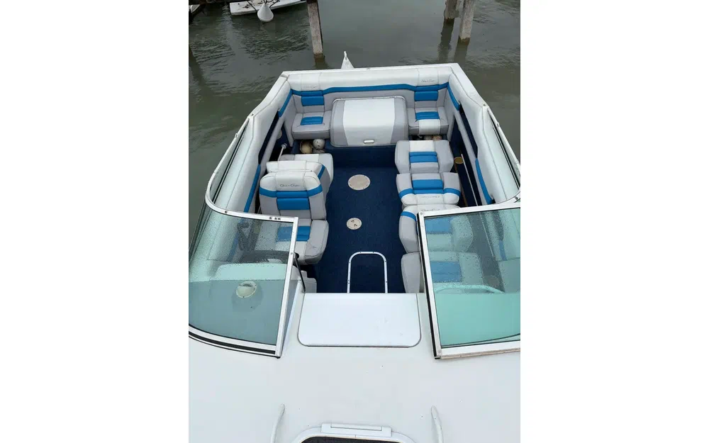 slider 10 Chris Craft 208