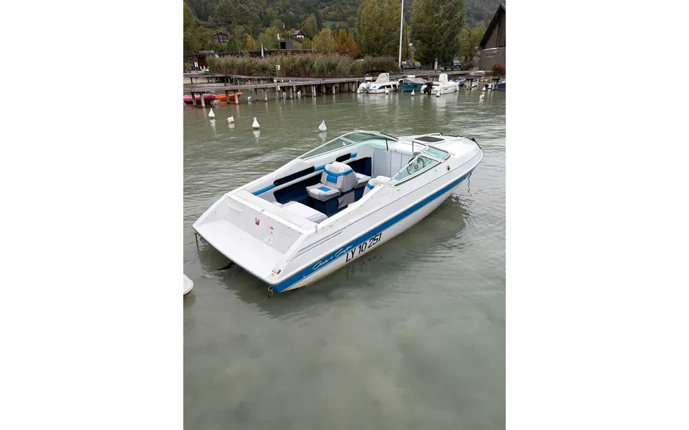 slider 2 Chris Craft 208