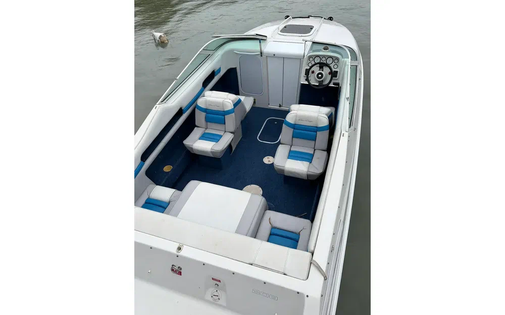 slider 7 Chris Craft 208