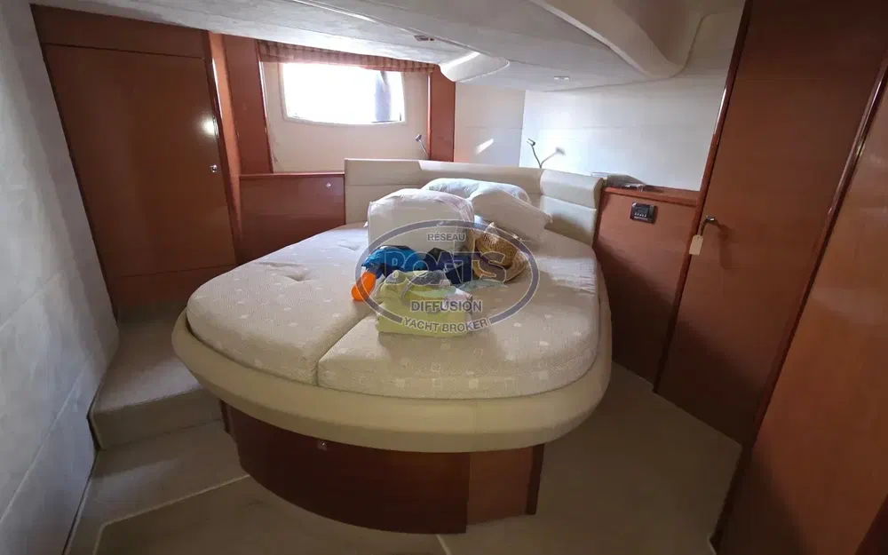 slider 8 Jeanneau Prestige 42 S