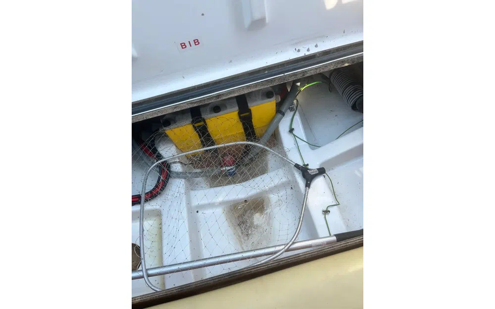 slider 10 Beneteau Antares 780 HB