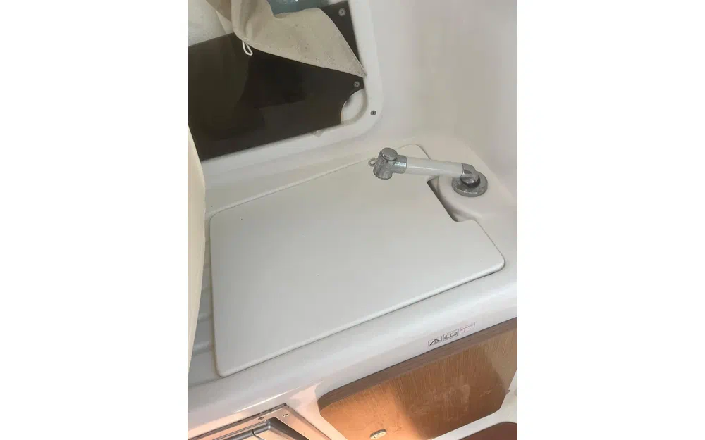 slider 14 Beneteau Antares 780 HB