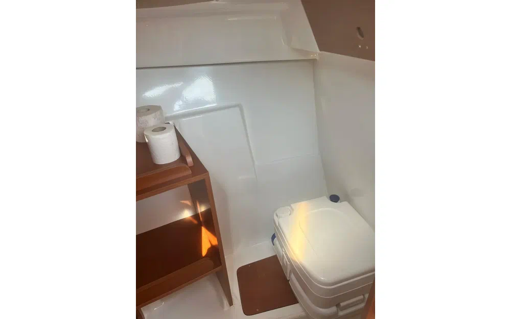 slider 19 Beneteau Antares 780 HB